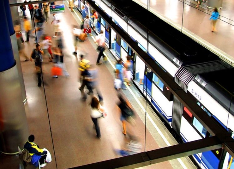 Metro de Madrid / Daniel Burgui Iguzkiza (CC BY-NC-SA 2.0)