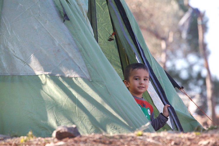 Niño en el campo de refugiados de Lesvos, Grecia / Steve Evans (CC BY-NC 2.0)
