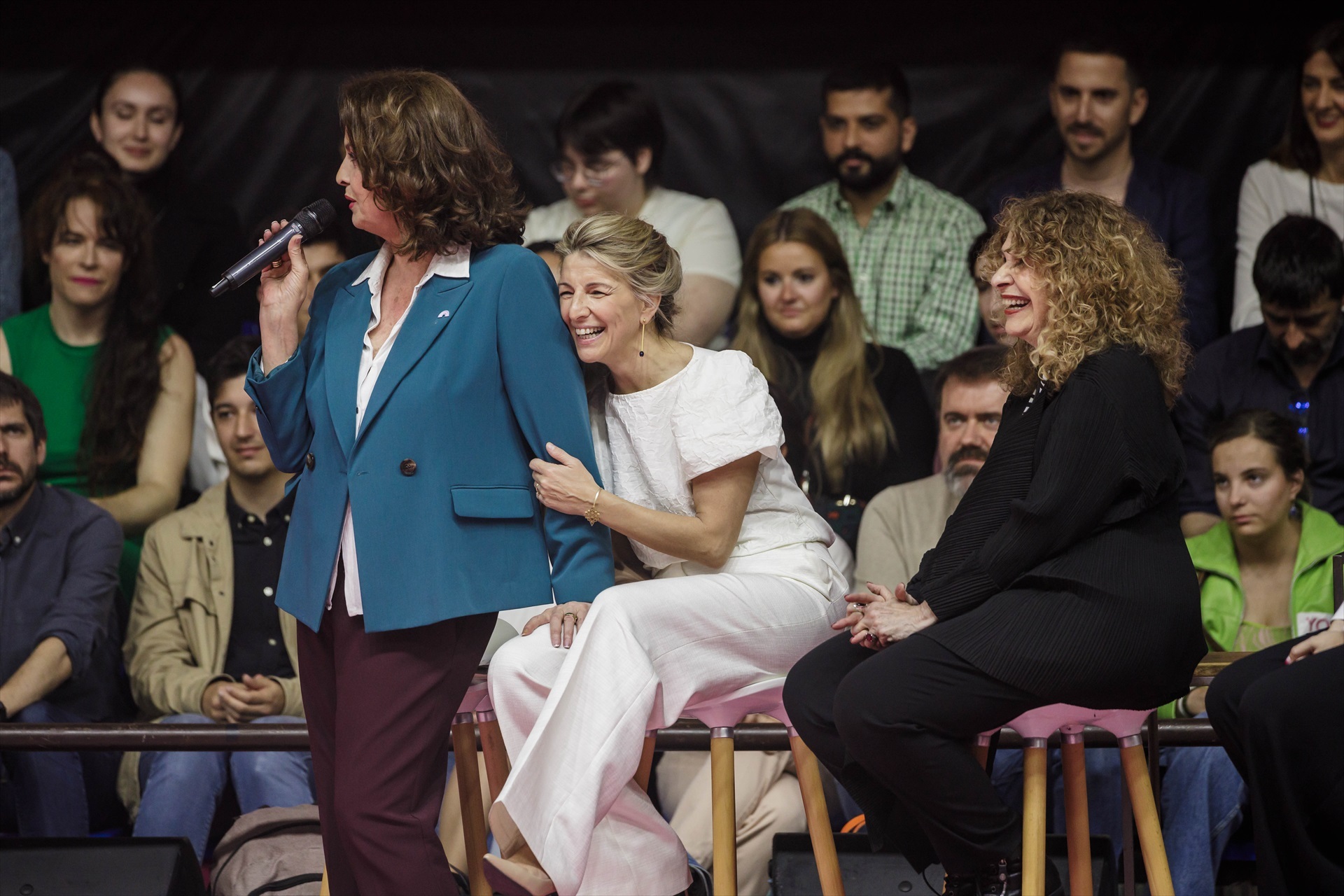 Yolanda y las mujeres de Podemos, en la misma poesía