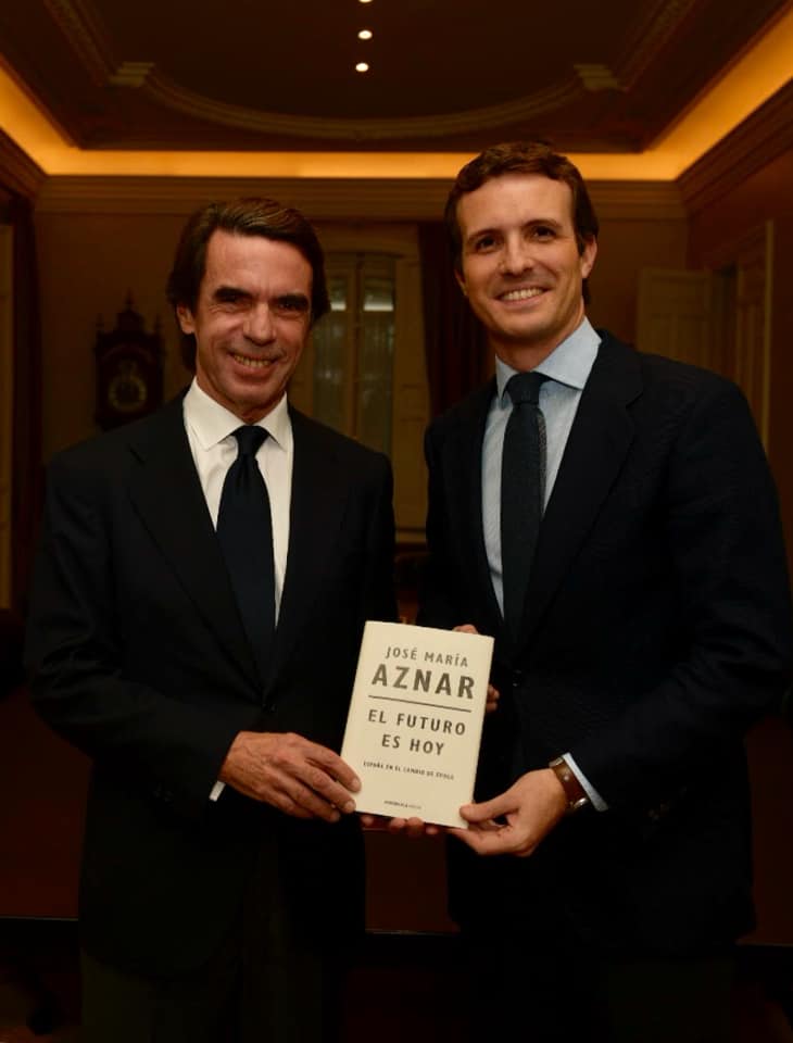 Aznar y Casado: yo te doy cremita, tú me das cremita...