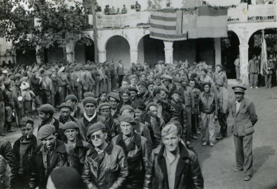 La despedida de las Brigadas Internacionales en l’Espluga de Francolí (Tarragona). GENERALITAT/HENRY BUCKLEY