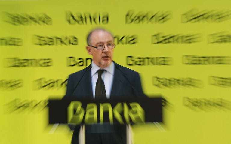 Rodrigo Rato, entonces presidente de Bankia, en una intervención tras el comienzo de la cotización del banco en Bolsa, el 20 de julio de 2011. AFP/Pierre-Philippe Marcou