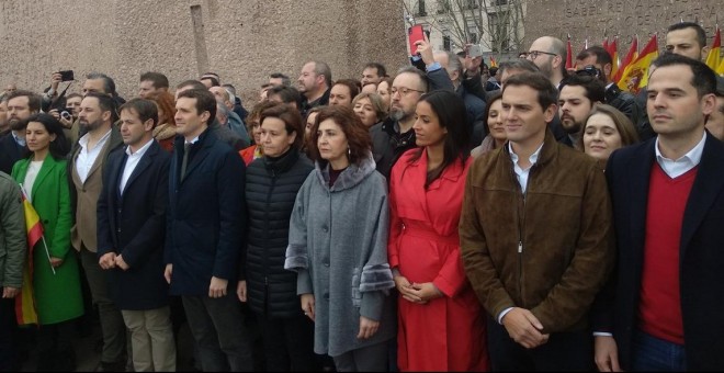 Los dirigentes de Vox, PP y Ciudadanos, en la manifestación en Madrid del pasado febrero. EFE
