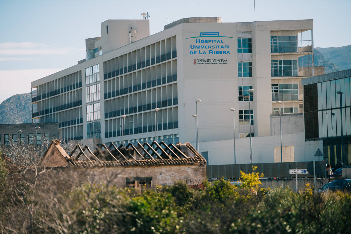 Vista del Hospital Universitari de la Ribera de Alzira (Valencia). EFE
