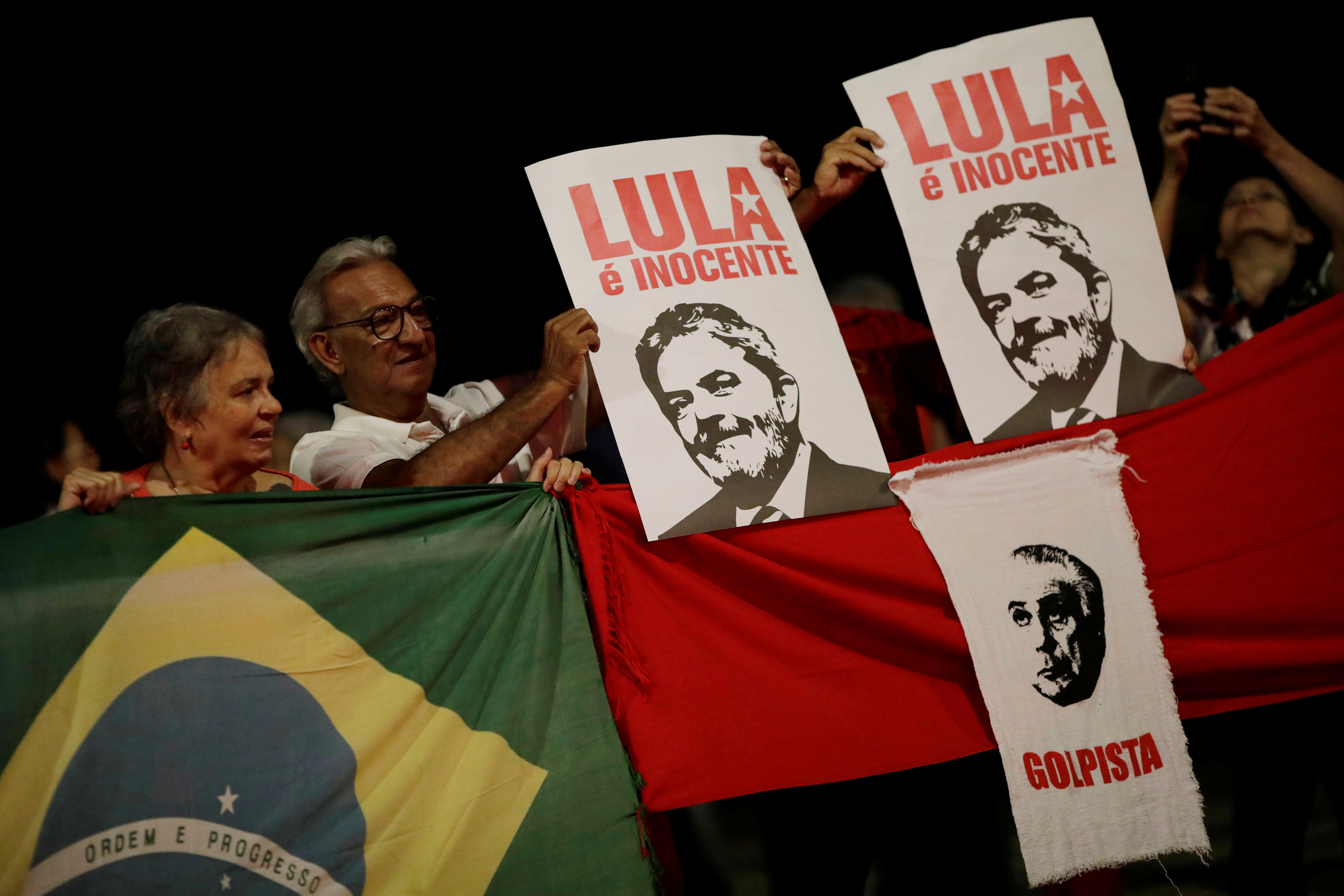 El pueblo ha absuelto a Lula en Porto Alegre