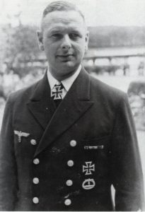 Viktor Schütze (1906 – 1950). Imagen: Wikimedia Commons.