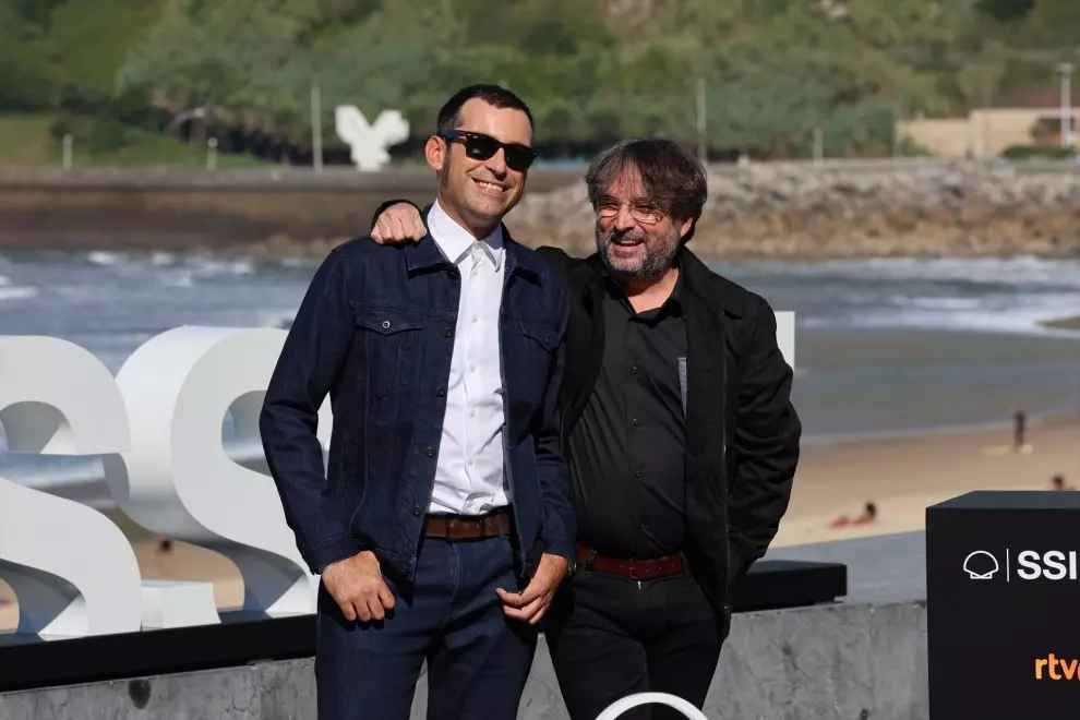 Màrius Sánchez y Jordi Évole durante la presentación del documental en el Festival de Cine de San Sebastián, a 23 de septiembre de 2023.- Raúl Terrel/EP