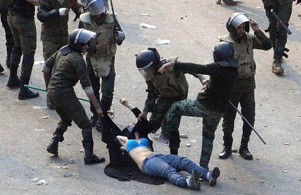 A lo que las autoridades egipcias llaman contención