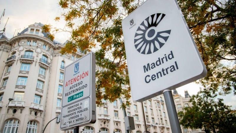 Cartel de señalización de entrada al perímetro de Madrid Central. EFE