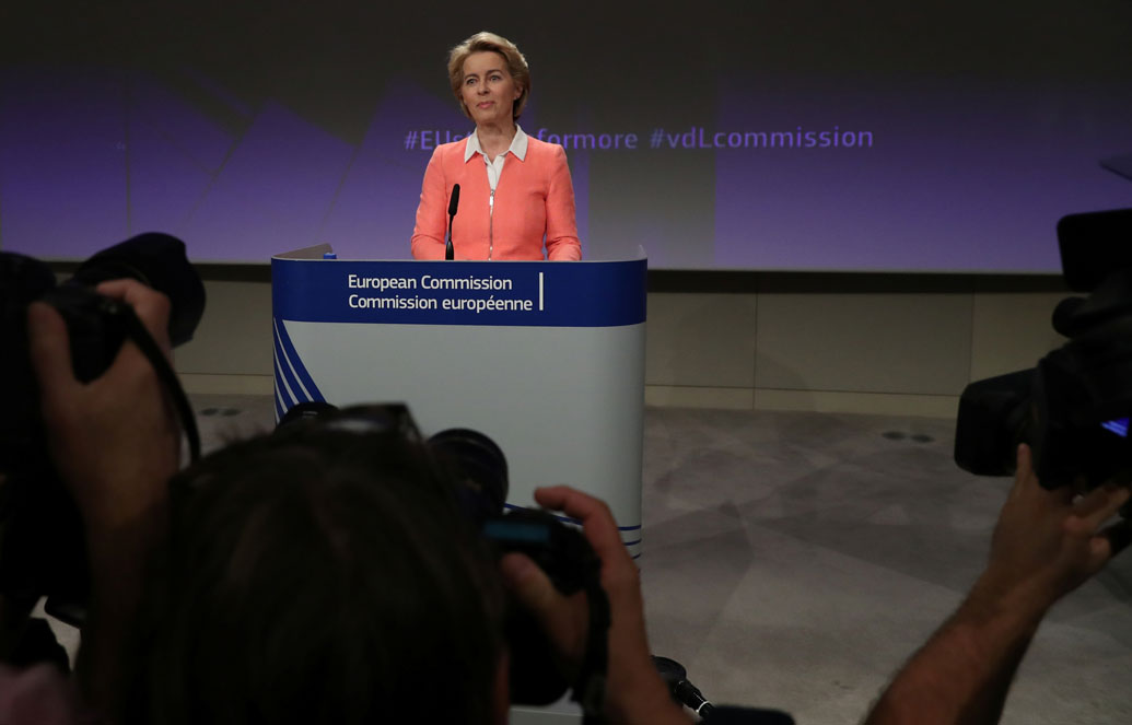 La presidenta electa de la Comisión Europea, la alemana Ursula von der Leyen, en la presentación de los miembros del nuevo Ejecutivo comunitario, en Bruselas. REUTERS/Yves Herman