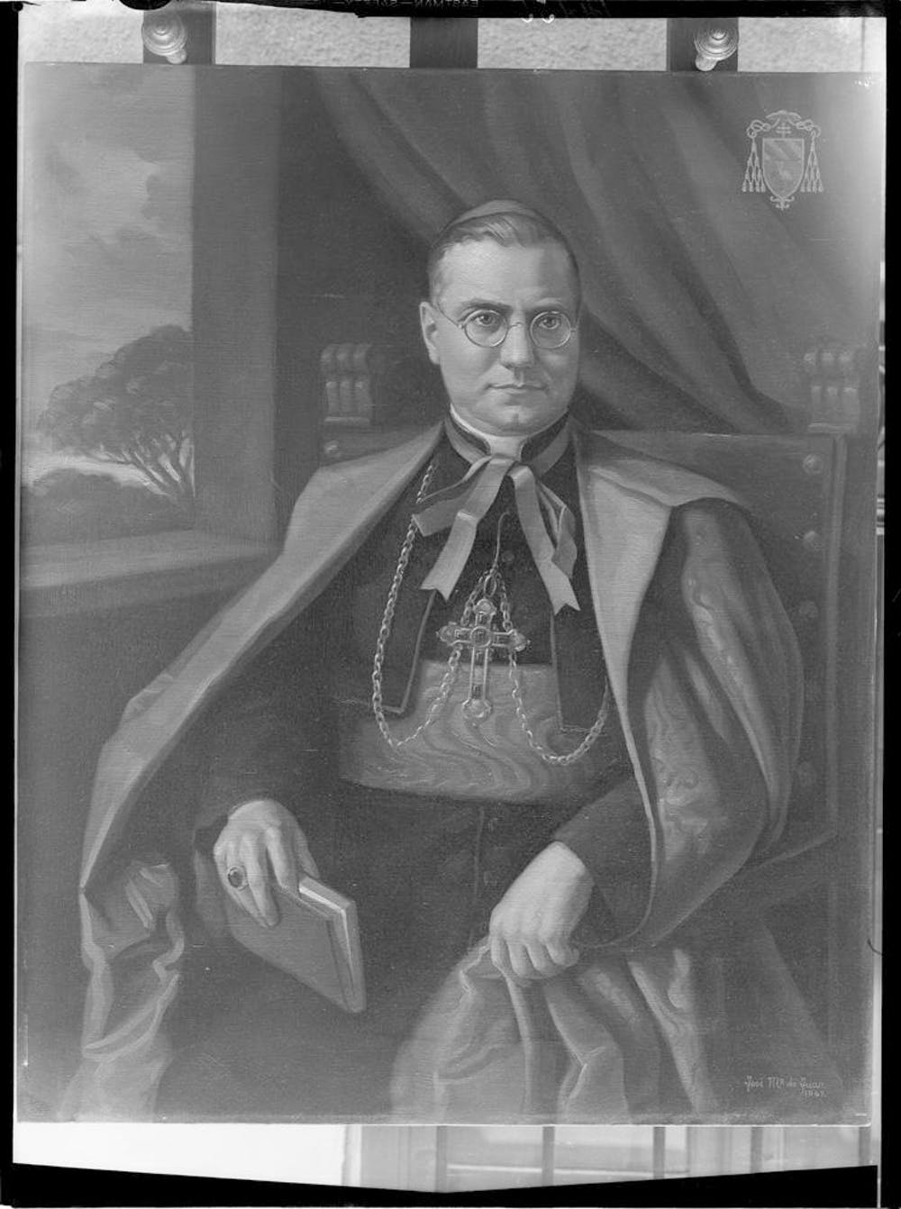 Retrato de Monseñor Cicogniani (1942). Ruiz Vernacci / Fototeca del Patrimonio Histórico, CC BY-NC