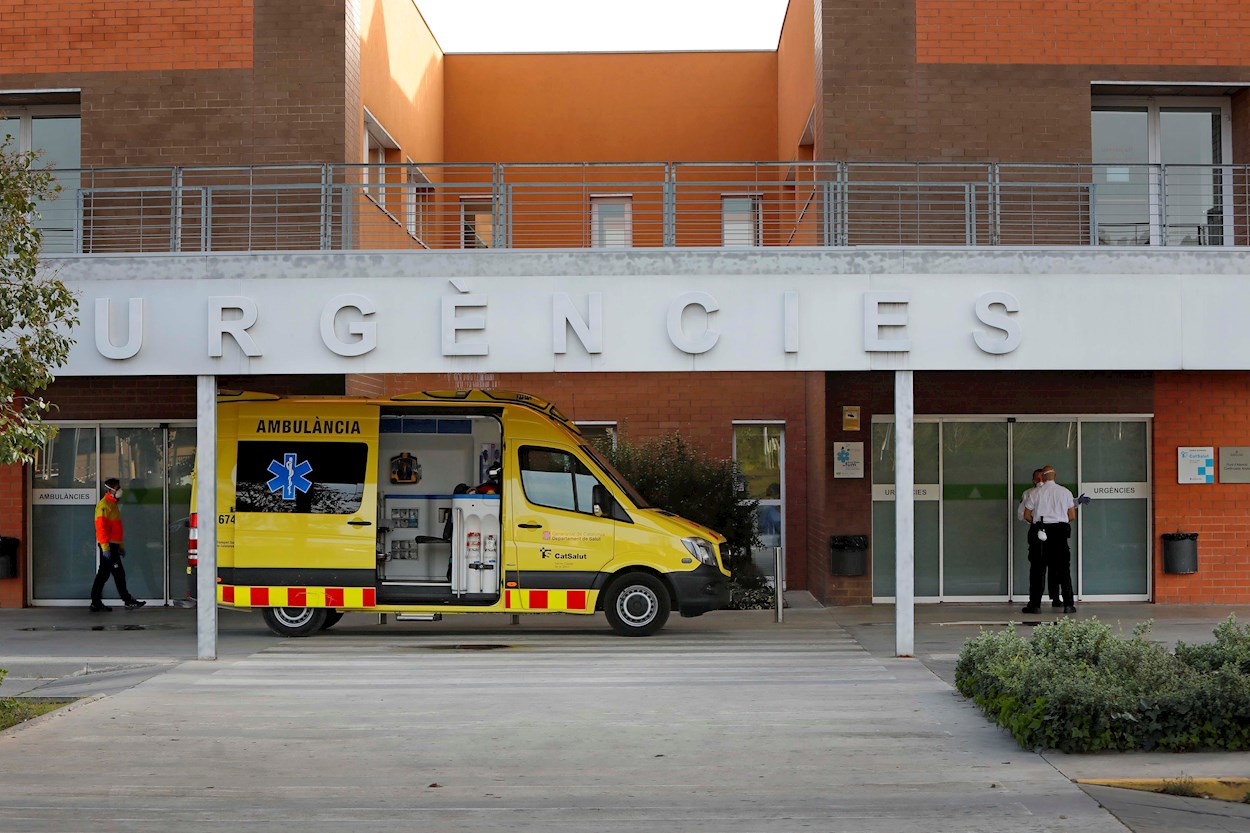 Vista del exterior del Hospital de Igualada (Barcelona). EFE/Susanna Sáez
