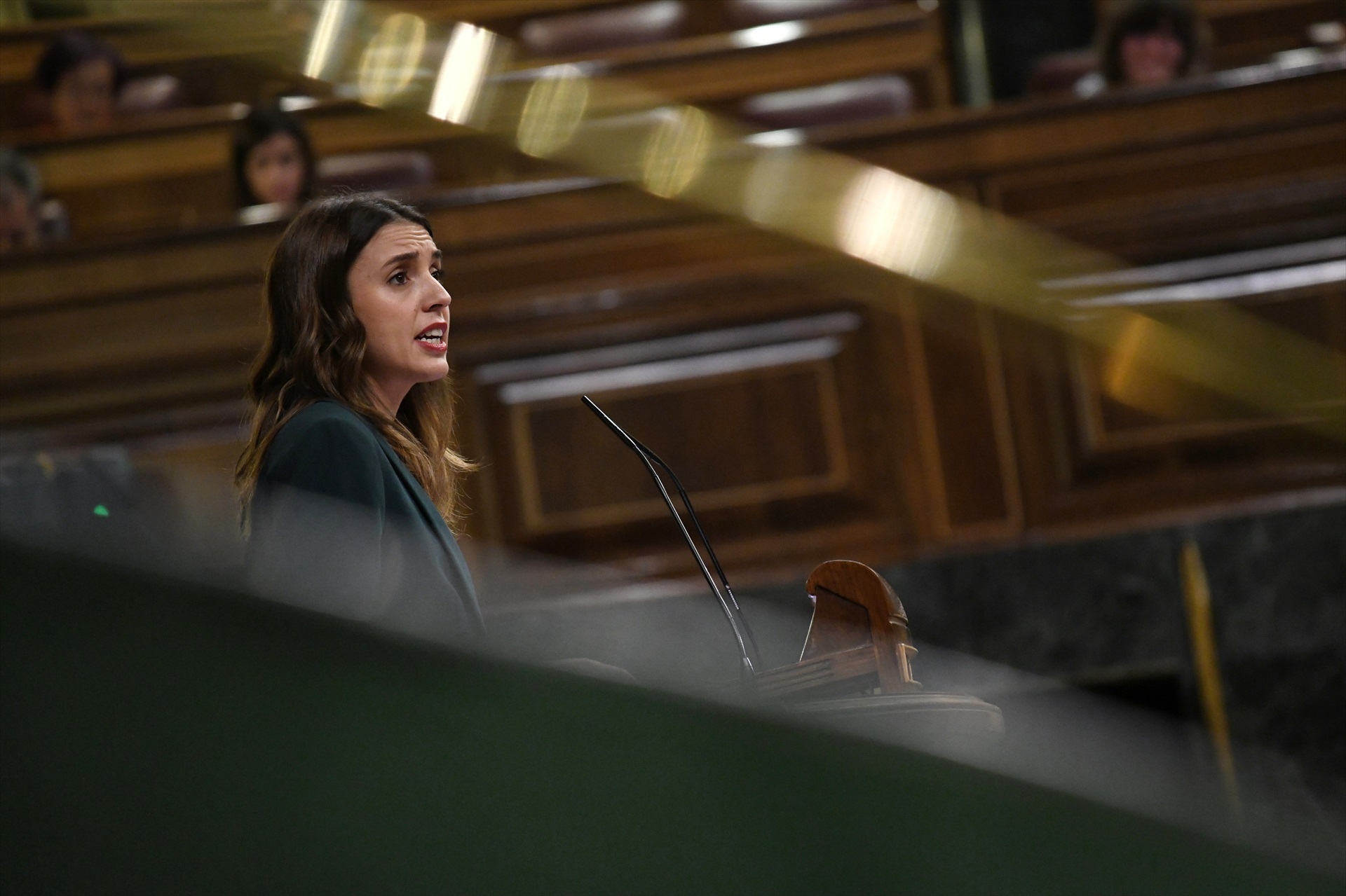 La ministra de Igualdad, Irene Montero, en una sesión plenaria en el Congreso de los Diputados, a 23 de noviembre de 2022, en Madrid (España). -Fernando Sánchez / Europa Press 