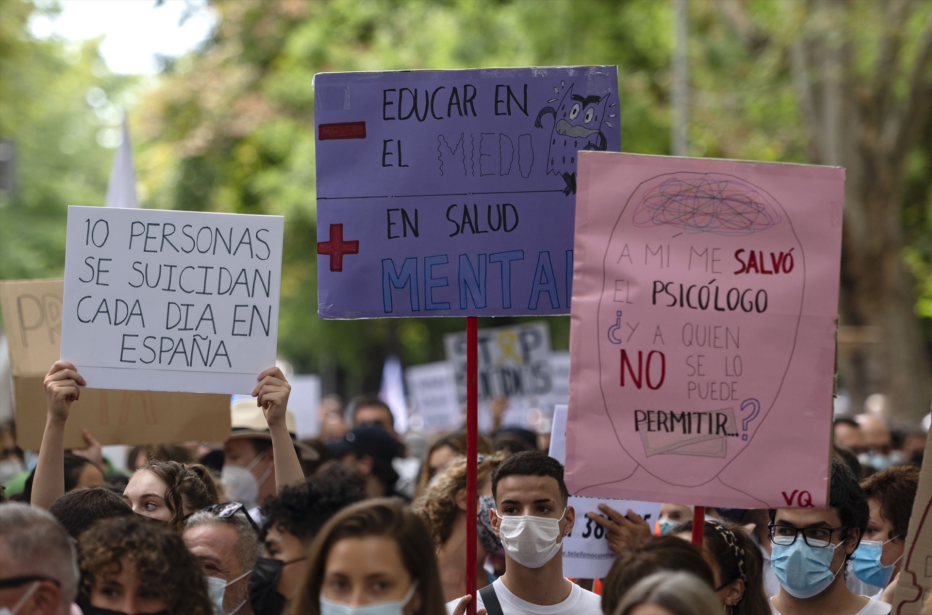 Manifestación por un Plan Nacional de Prevención del Suicidio, a 11 de septiembre de 2021, en Madrid (España). Foto: Alberto Ortega / Europa Press
