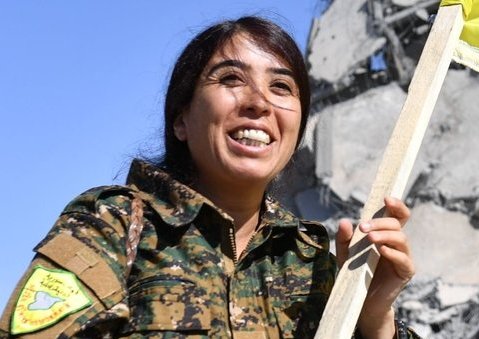 Rojda Felat, comandante kurda-siria de las Unidades de Protección de la Mujer 