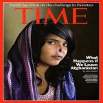 Mujeres afganas: del progreso al medievalismo misógino 'made in USA'