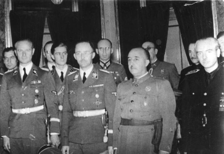 El dictador Francisco Franco junto al dirigente nazi Heinrich Himmler, durante su visita a Madrid (1940).