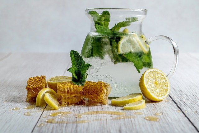 Receta de limonada casera con jengibre y menta – Pato confinado